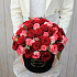 Розовые и красные розы в коробке - Фото 3