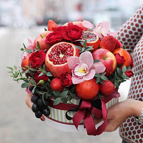 Цветочно-фруктовый букет Кармен