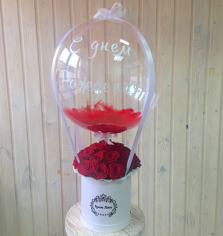 15 красных роз в шляпной коробке с шаром - Фото 2