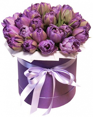 31 пионовидный тюльпан в малой шляпной коробке - Фото 1