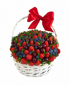 Корзина с ягодами Для тебя