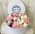 Коробка с цветами и макарунами малая 18 - Фото 2