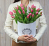 Розовые тюльпаны в шляпной коробке - Фото 2
