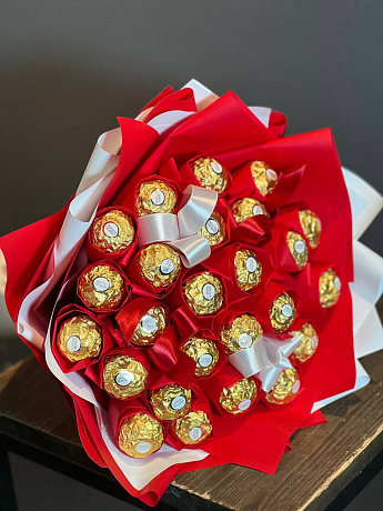 Букет из конфет Ферреро Роше - Фото 1