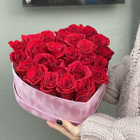 Коробка сердце с розами Единственной - Фото 1
