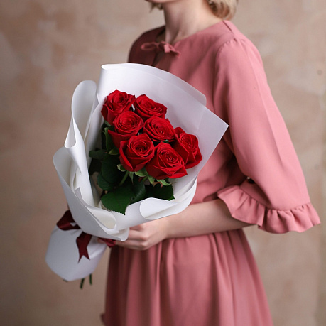 7 красных роз - Фото 1