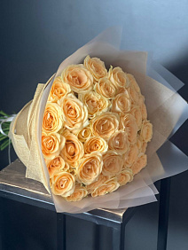 31 кремовая роза 50 см