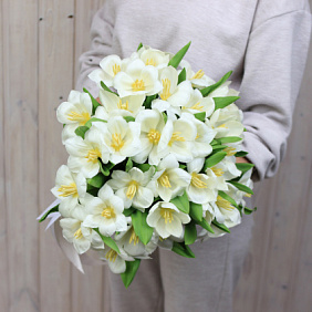 Букет из 39 тюльпанов необычный